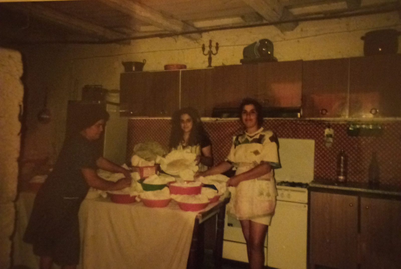 Anna de joven en Nápoles, mayo de 1995, en casa de su tía